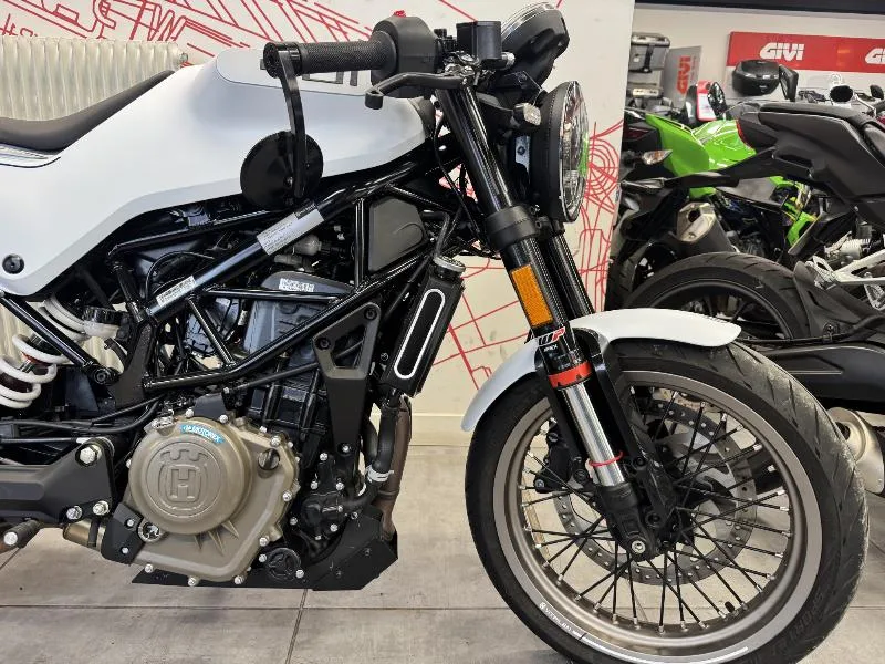 401 VITPILEN