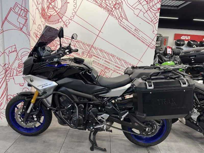 TRACER 9 GT
