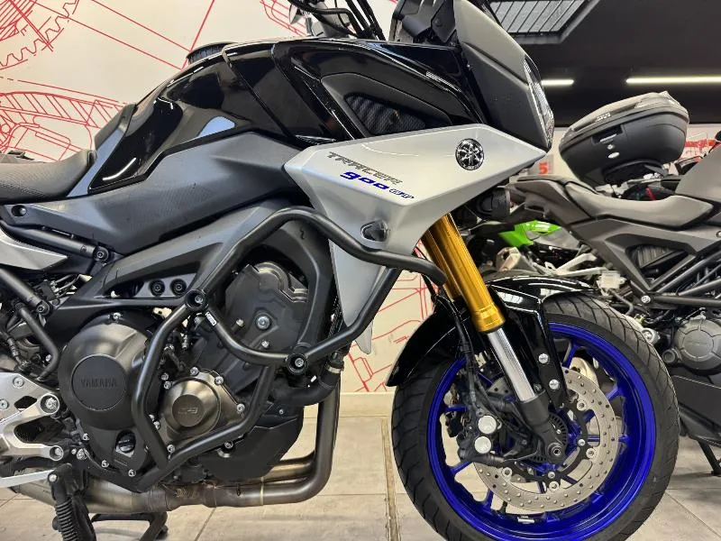 TRACER 9 GT