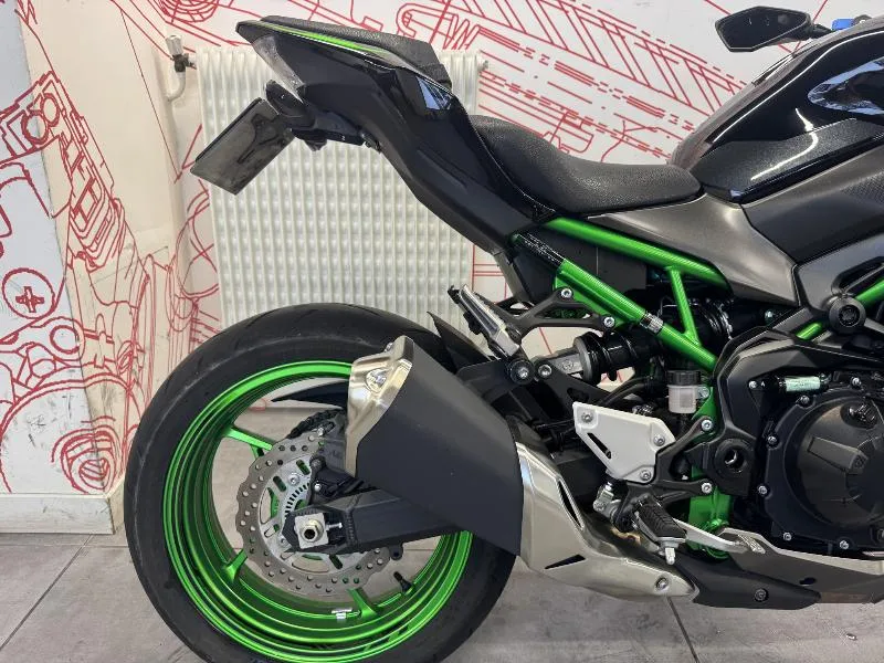 Z 900