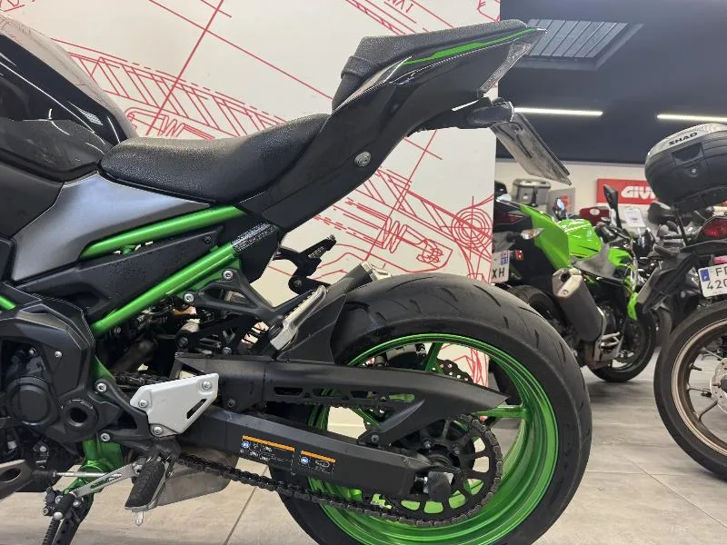 Z 900