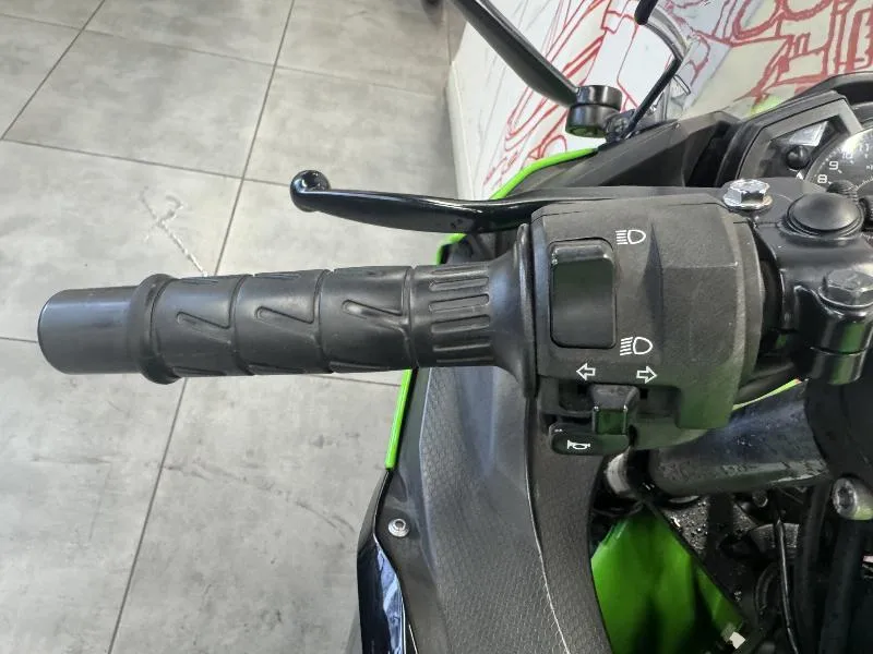 NINJA 400