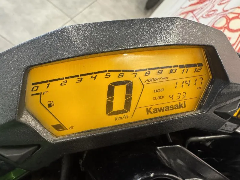 z 125