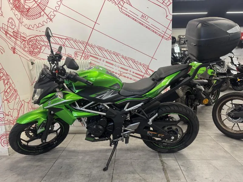z 125
