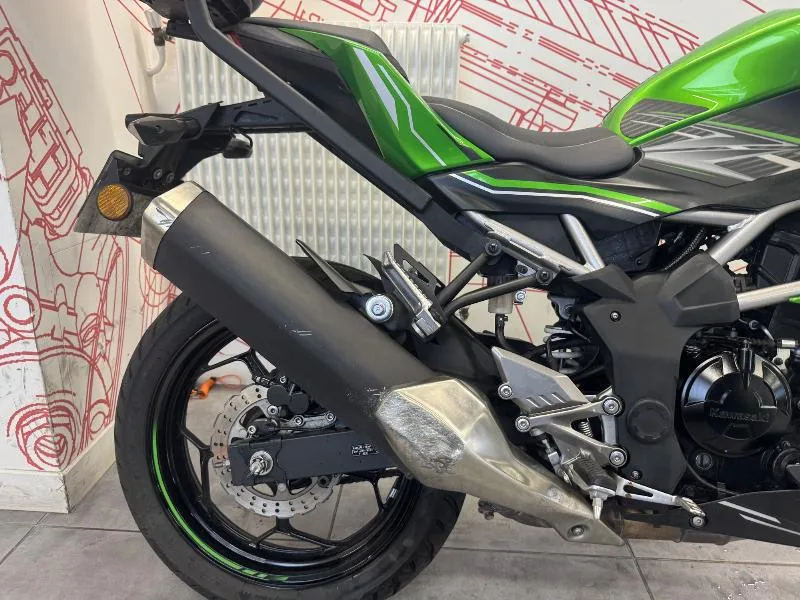 z 125