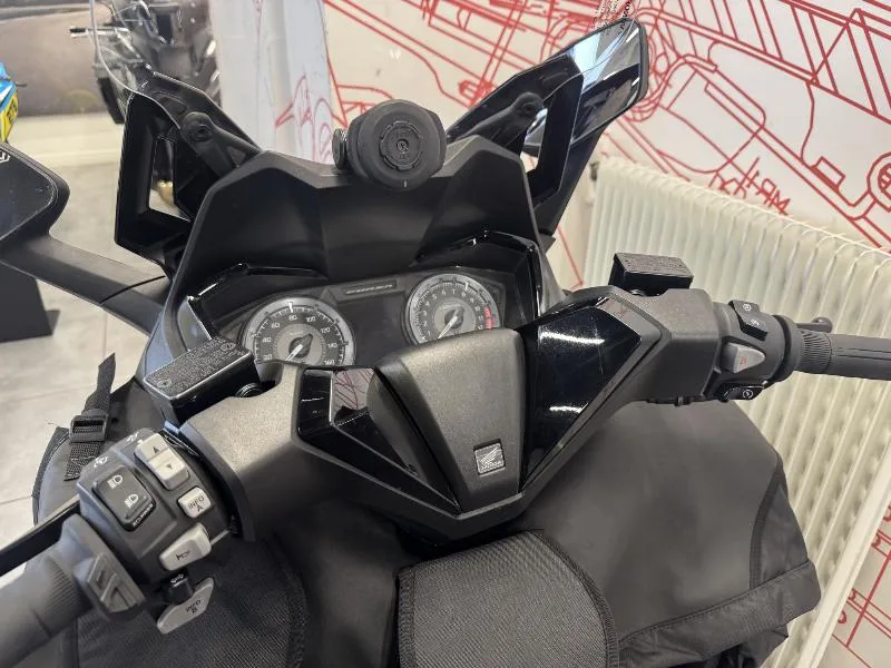 NSS FORZA 125