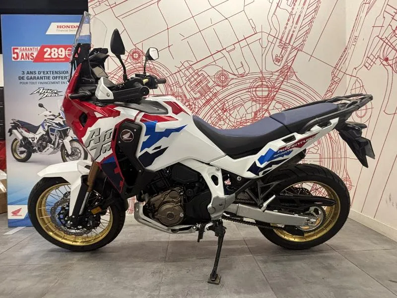 CRF 1100 L AFRICA TWIN  ADVENTURE SPORTS DCT