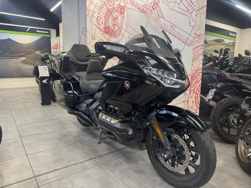 GL 1800 GOLDWING TOURING DCT