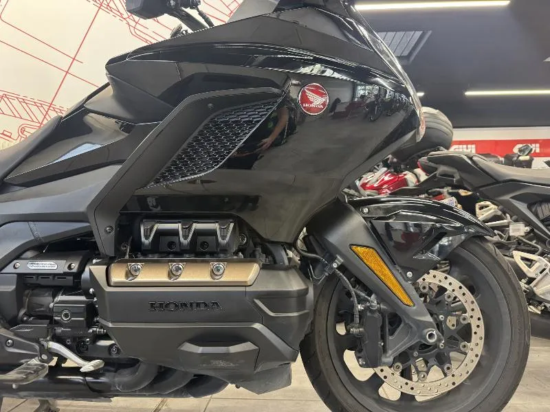 GL 1800 GOLDWING TOURING DCT