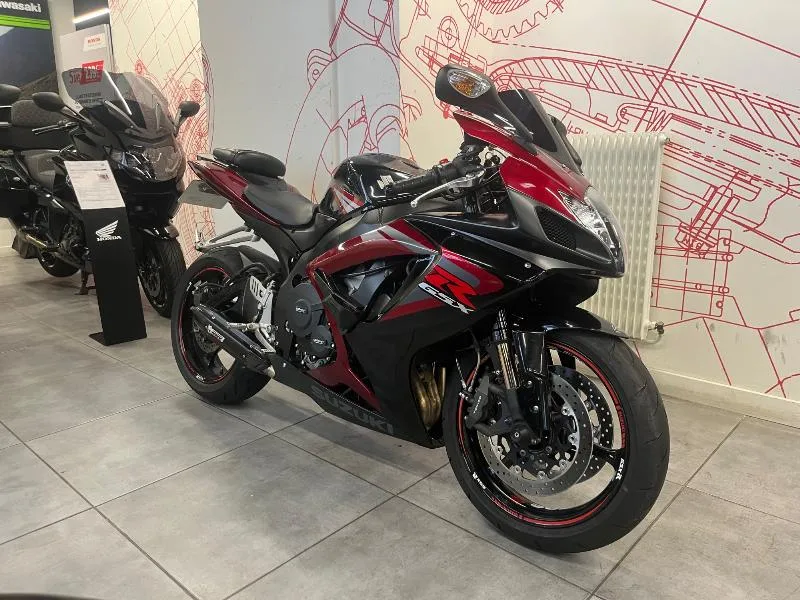 GSXR 750