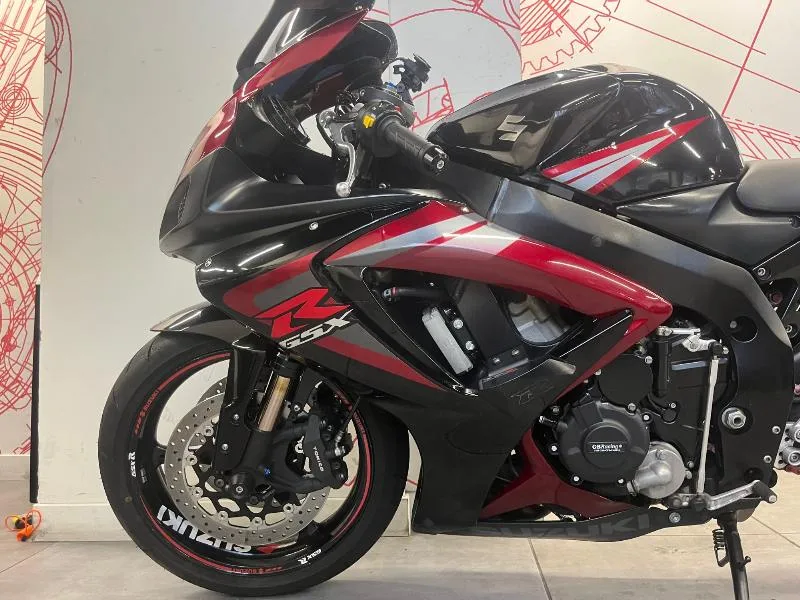 GSXR 750