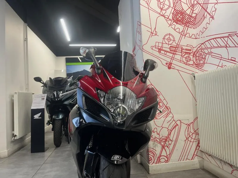 GSXR 750