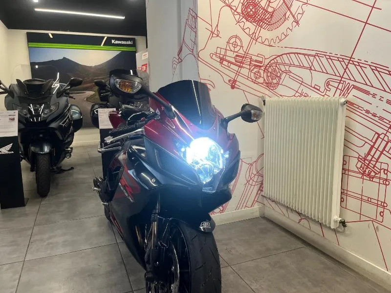 GSXR 750