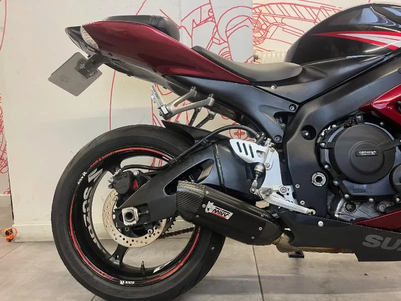 GSXR 750