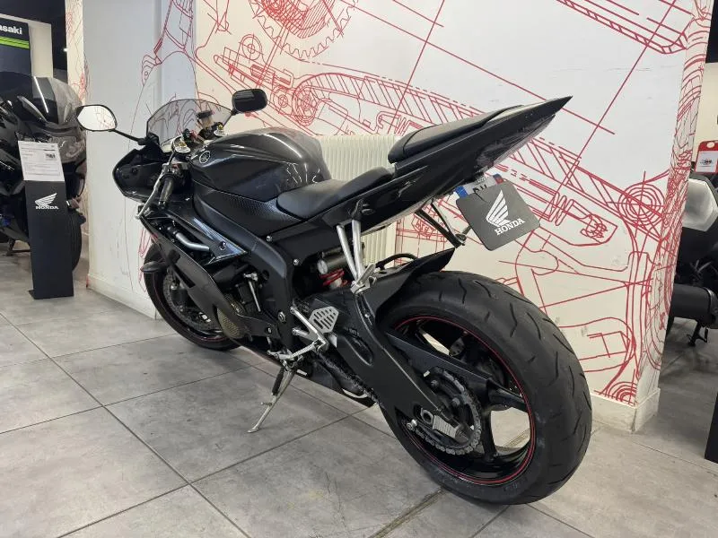YZFR6