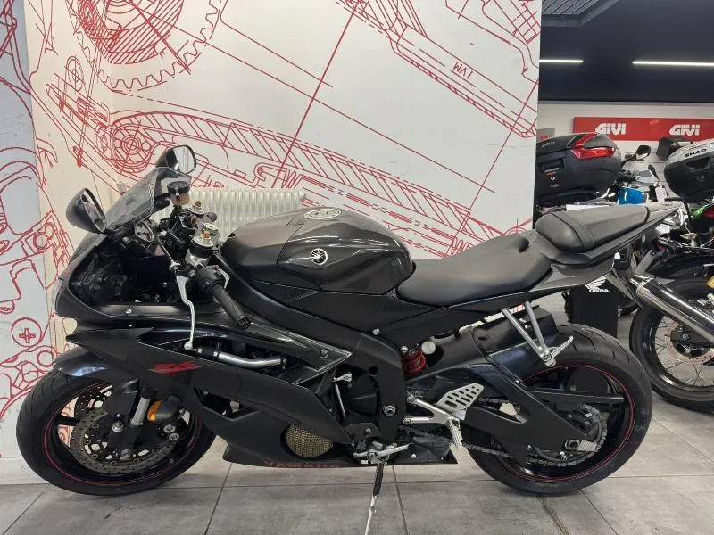 YZFR6