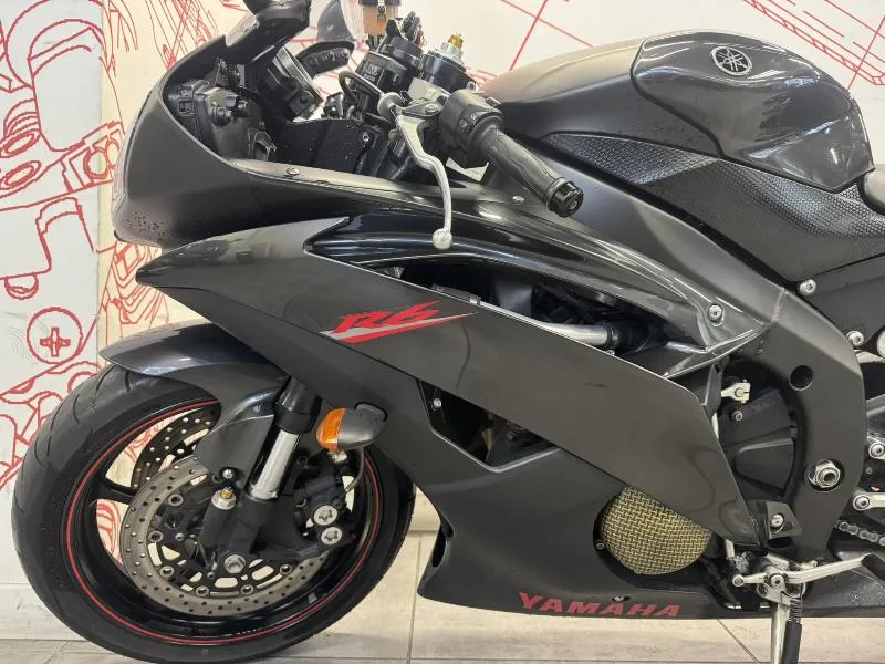 YZFR6