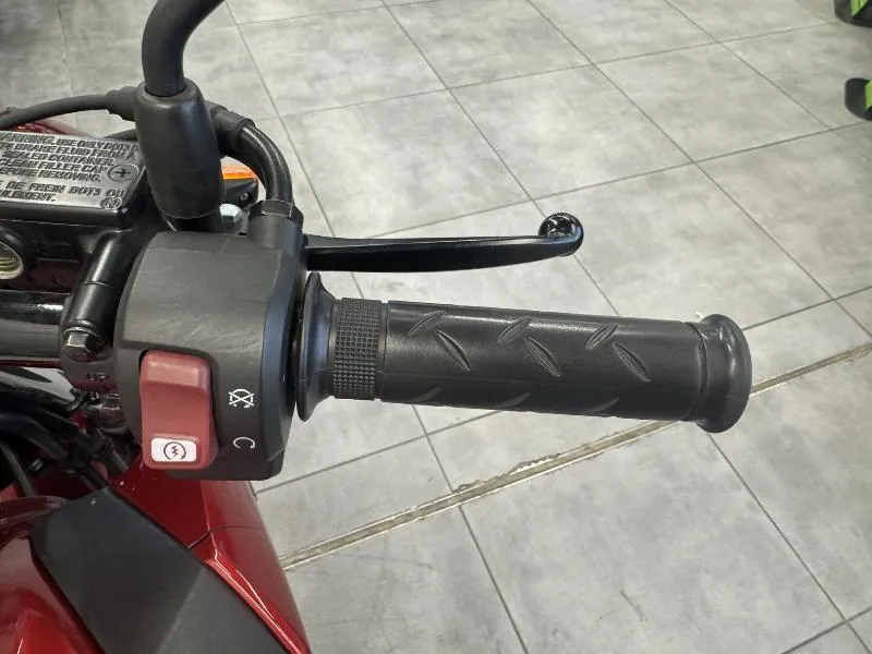 CB 125 F