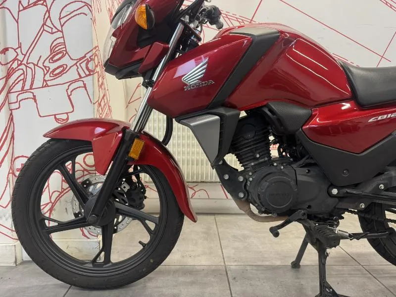 CB 125 F