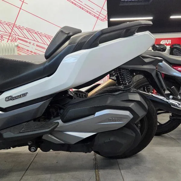 C 400 GT