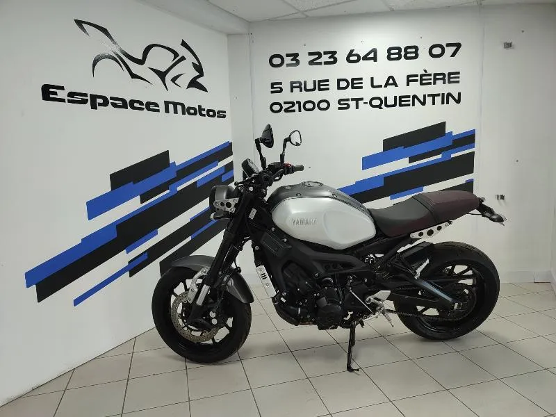 XSR 900