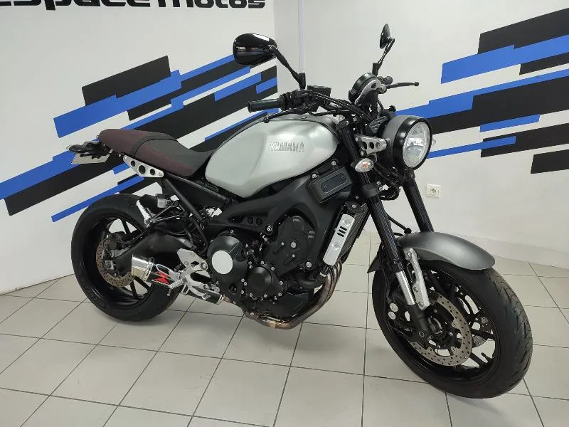 XSR 900