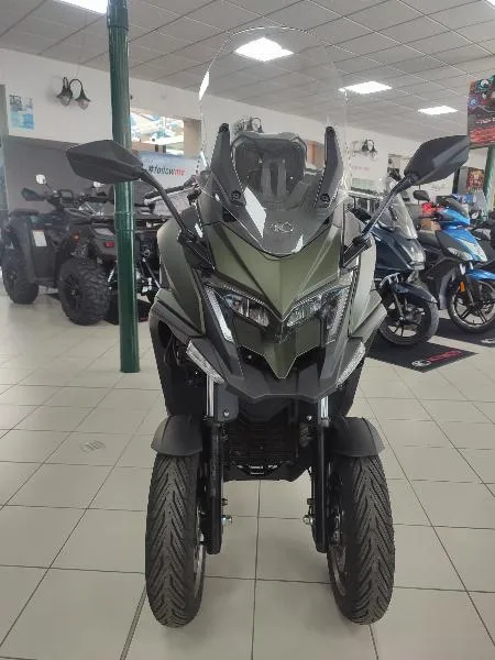 CV3 550