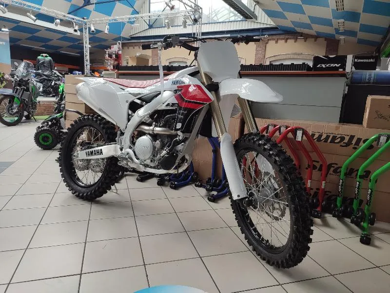 YZF 250