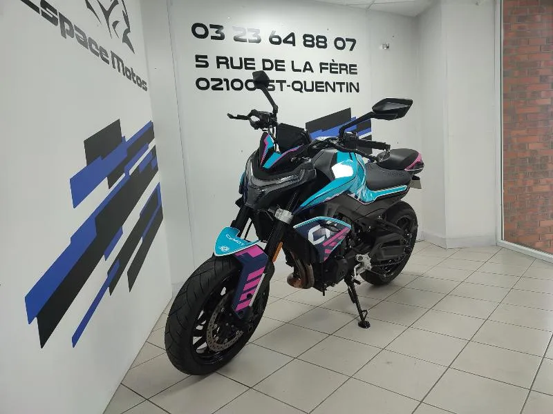 NK 800 SPORT