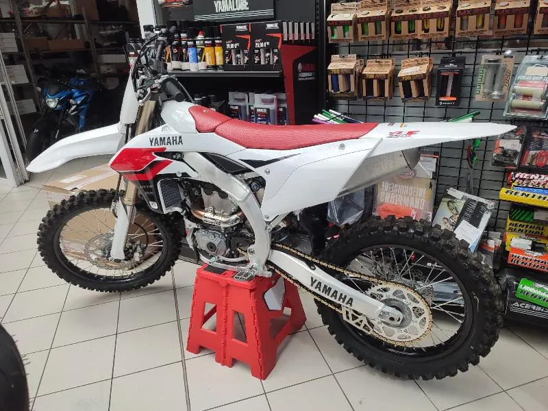 YZF 250 70TH
