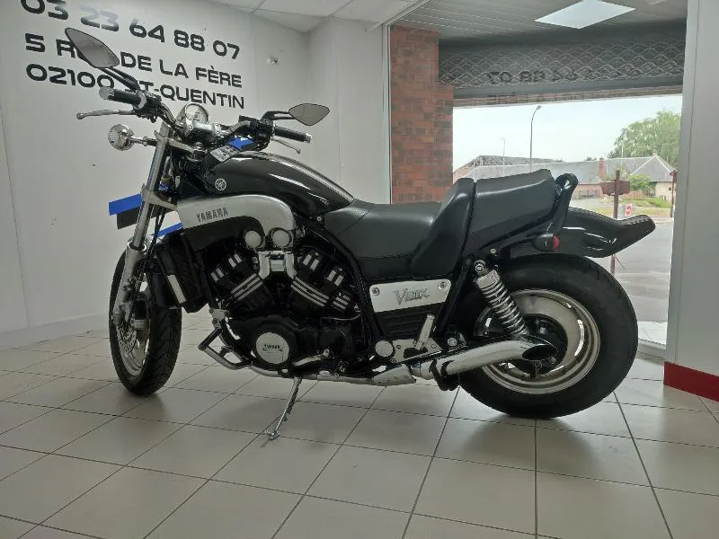 VMAX 1200