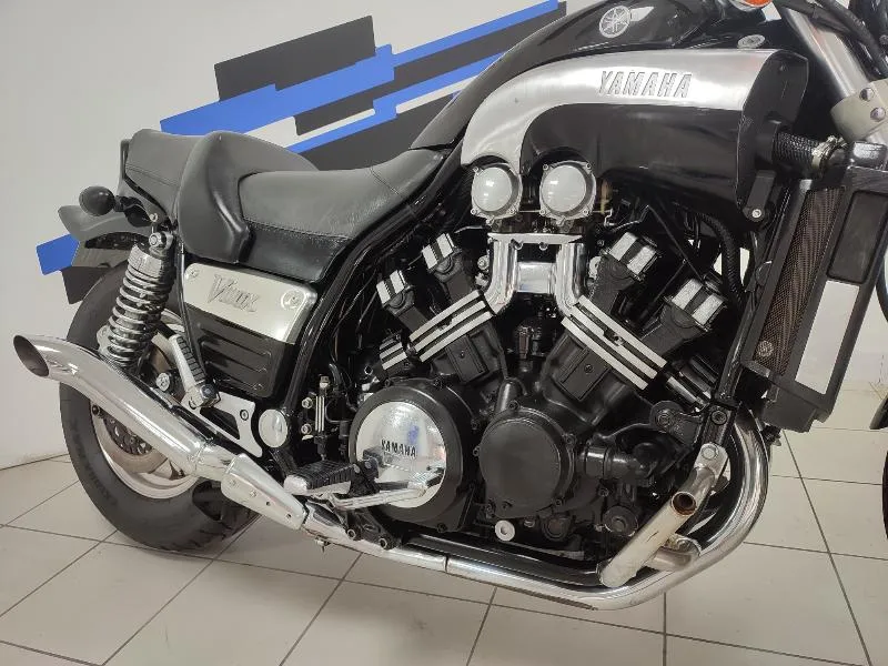 VMAX 1200