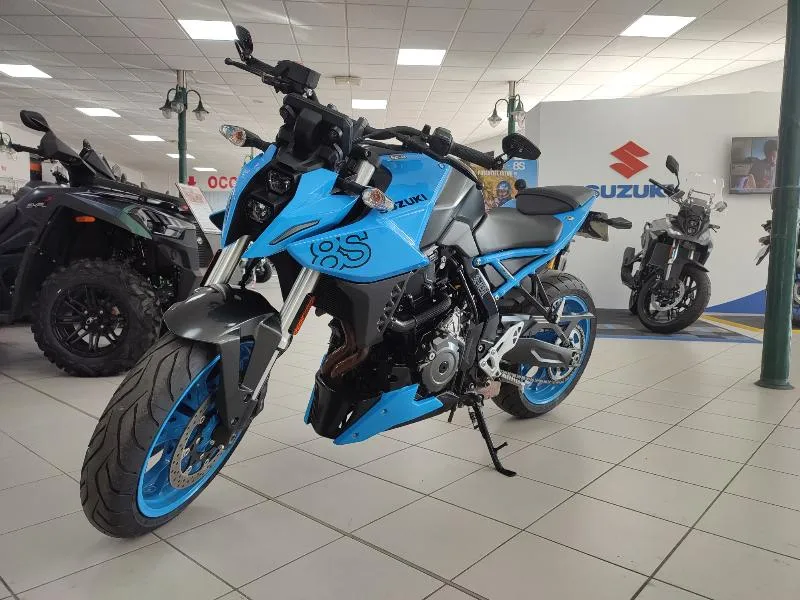 GSX8S A2