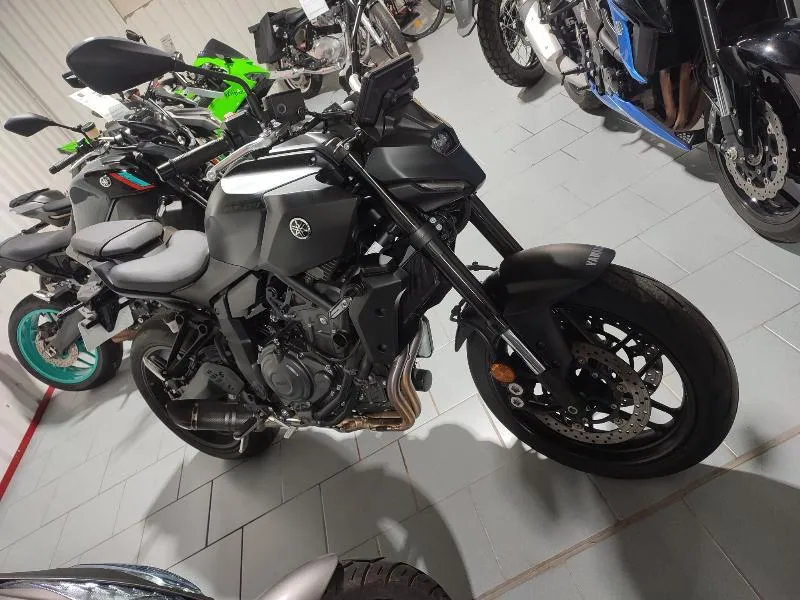 MT07