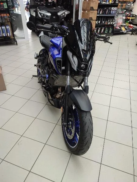 MT07
