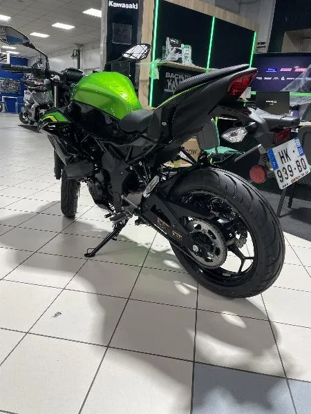 Z125