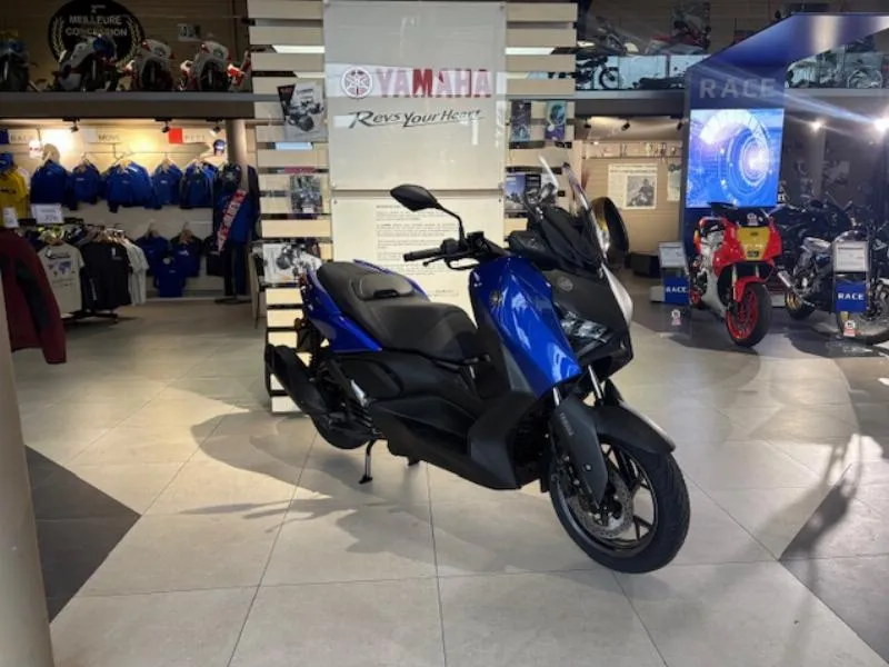 PROMOTION XMAX 125 ICON BLUE 2026 81MOIS GTIE 5 ANS