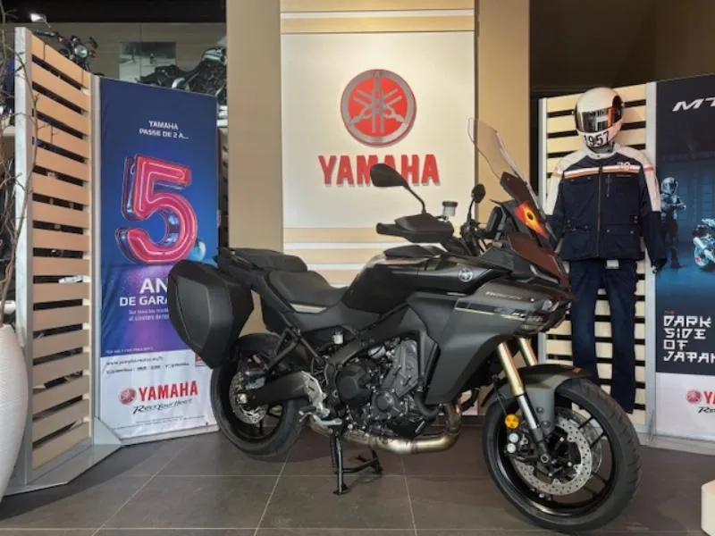 TRACER 9 GT YAMT DE DEMONSTRATION 222MOIS GARANTIE 5 ANS DE 1300 D'AVANTAGE CLIE