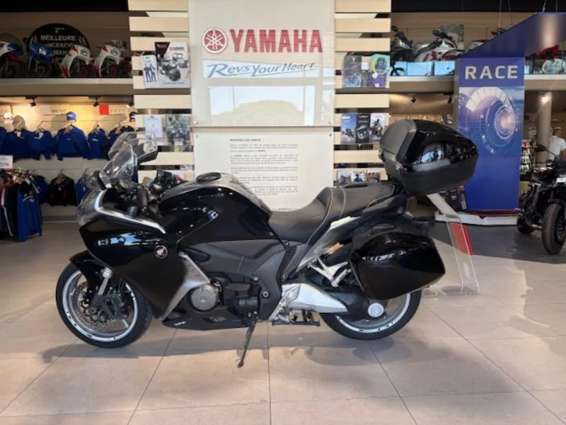 VFR 1200