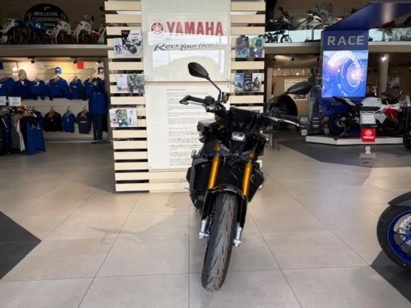 MT09 SP