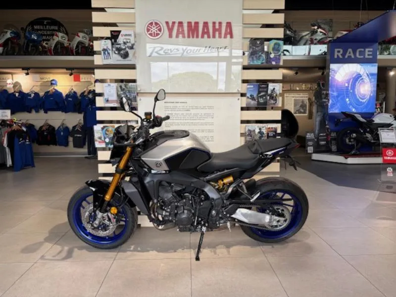 MT09 SP