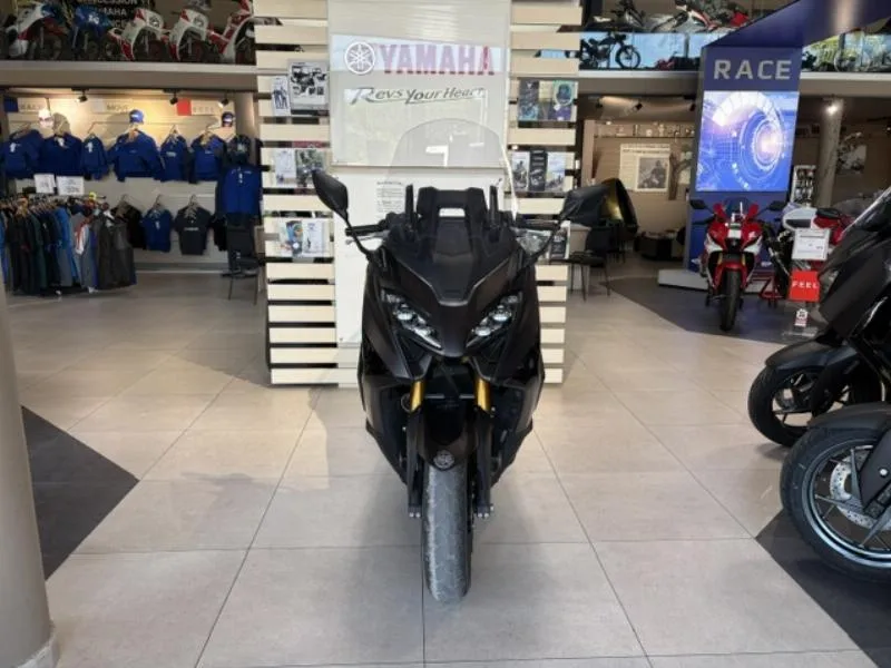 XP TMAX 560 TECH MAX