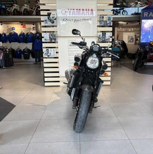 VMAX 1700