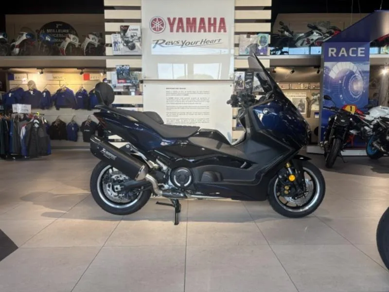XP TMAX 560 TECH MAX