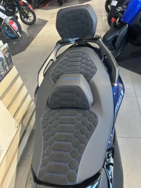 XP TMAX 560 TECH MAX