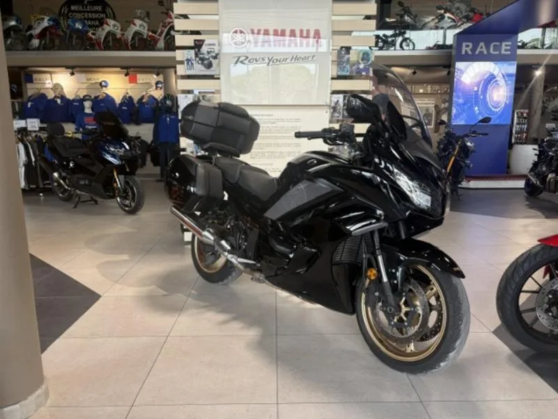 FJR 1300 AE ULTIMATE EDITION 192eMOIS GARANTIE 12 MOIS