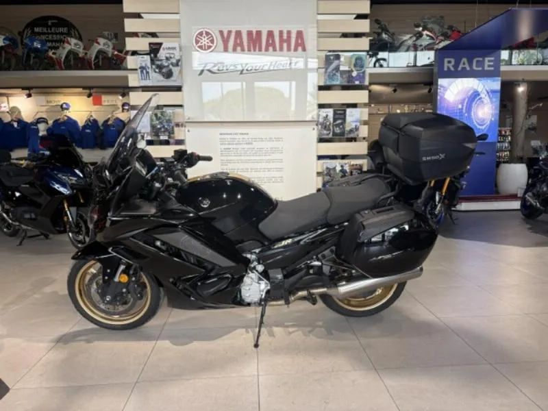 FJR 1300 AE ULTIMATE EDITION 192eMOIS GARANTIE 12 MOIS