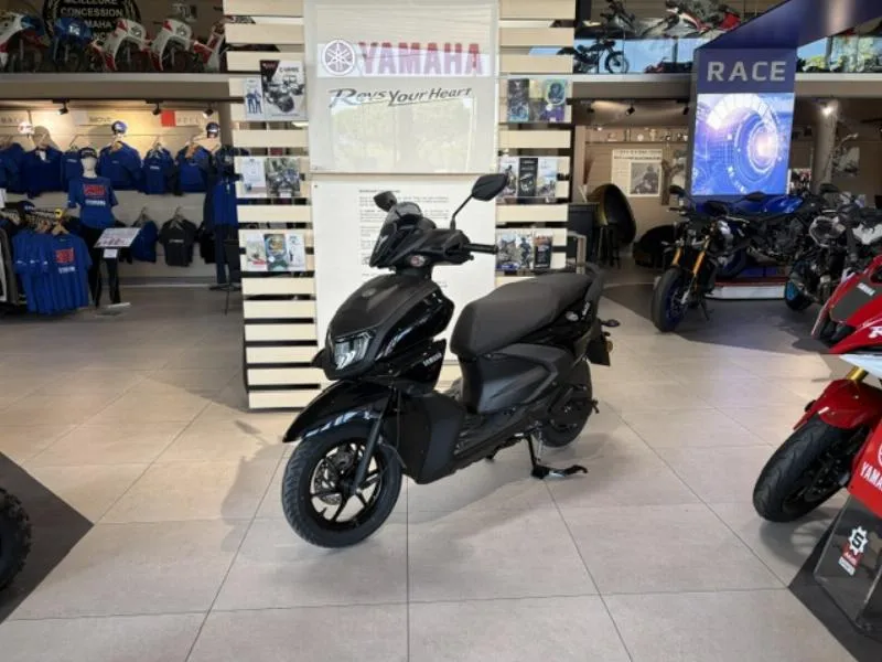 RayZR 125