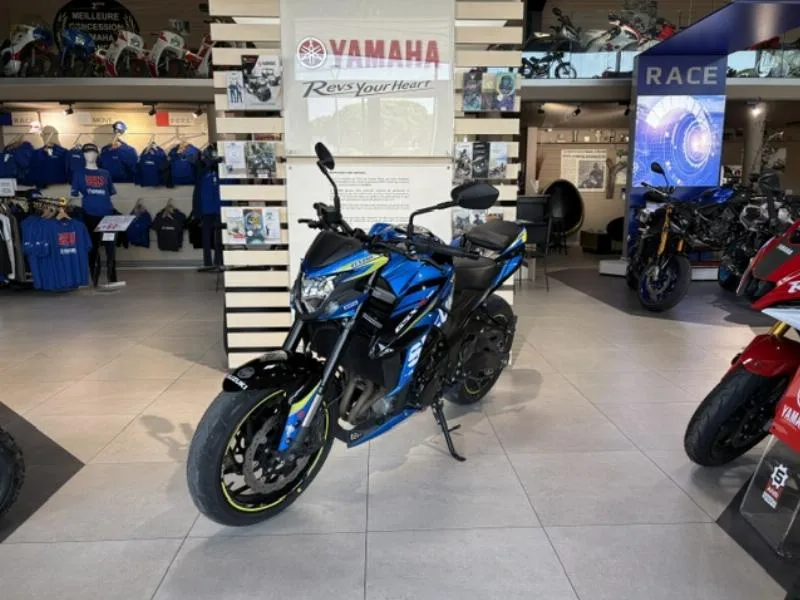 GSXS 750