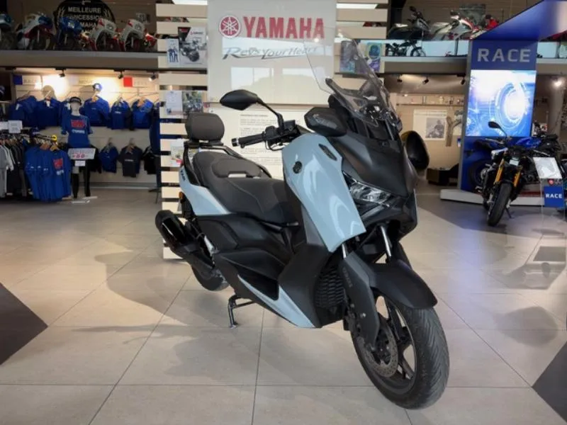 XMAX 300 TECH MAX 
